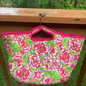 Lilly Pulitzer pink floral beverage tote